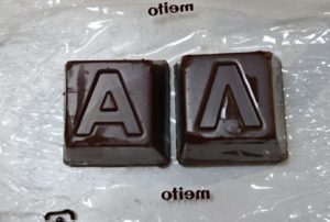 アルファベットチョコレート名糖