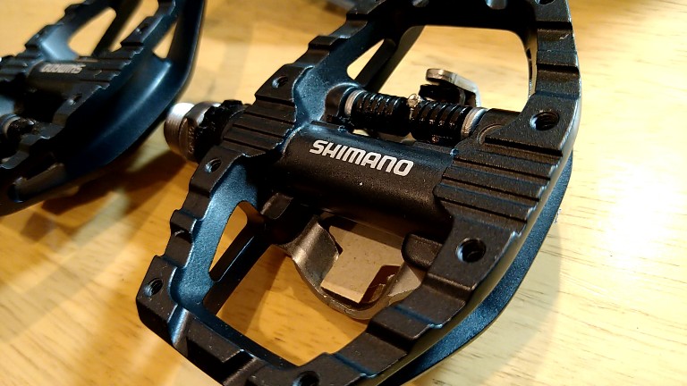 シマノの片面フラットピンディングペダルPD-EH500を購入してスマートバイクに取り付けてみた | 松阪こた堂接骨院～交通事故施術・腰痛施術～